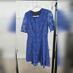 BCBG MaxAzria Dress size 6